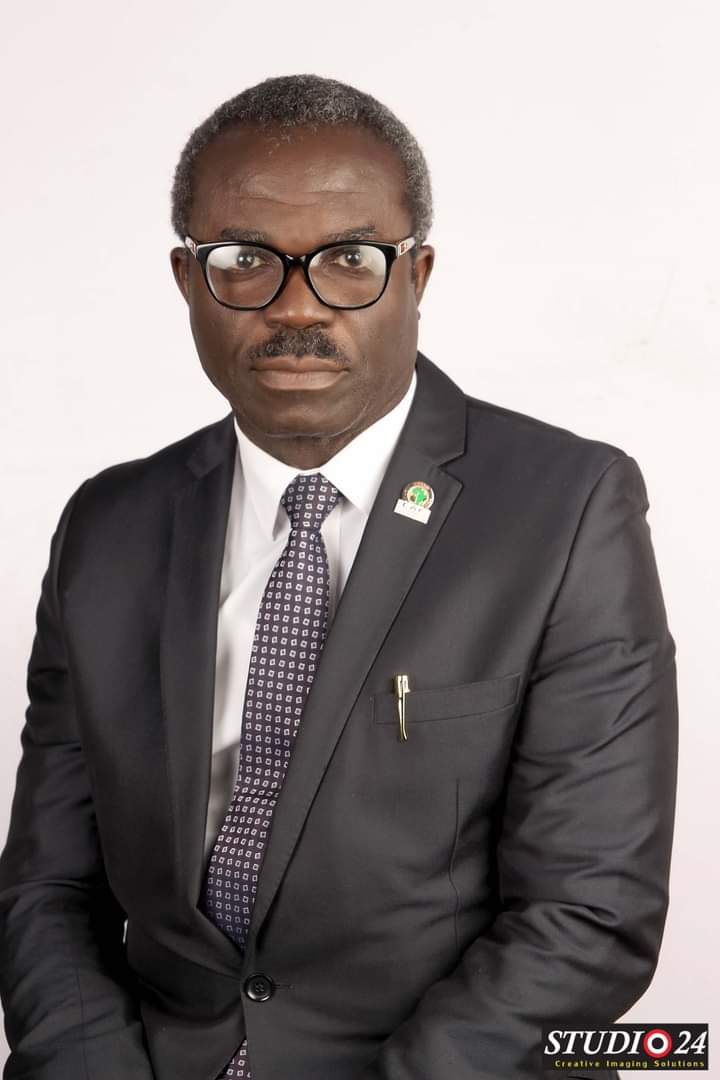 Otunba Olu Adenodi (Barr.)