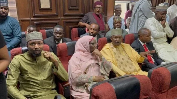 229895-d5d4e960df532fb303e9db2a5923a0ed